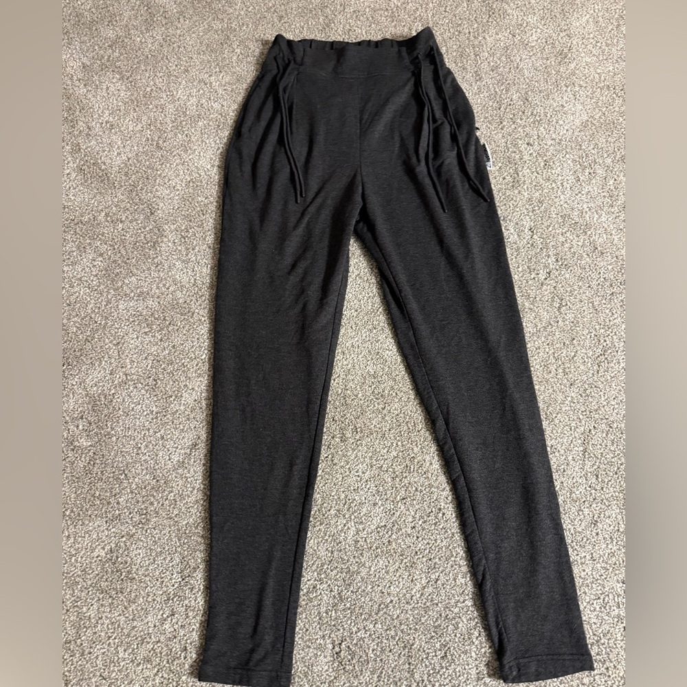 Gymshark Black High-Waisted Pants
